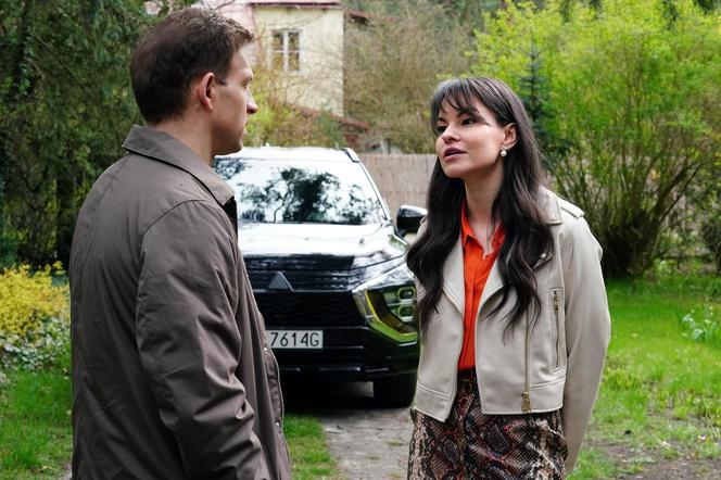 Barwy szczęścia, odc. 2887: Łukasz (Michał Rolnicki), Krymska (Sylwia Sokołowska)