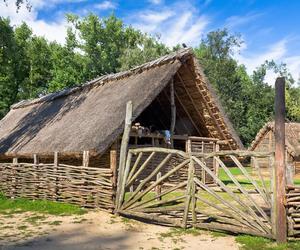 Słowiańskie stroje, tradycje i zwyczaje