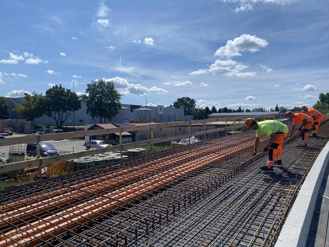 Jak idą prace przy wschodniej nitce wiaduktu przy ul. Zjednoczenia? Sprawdziliśmy