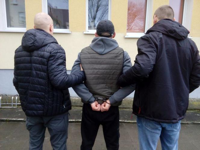 Sprawcy rozboju w Krzyżu trafili do aresztu