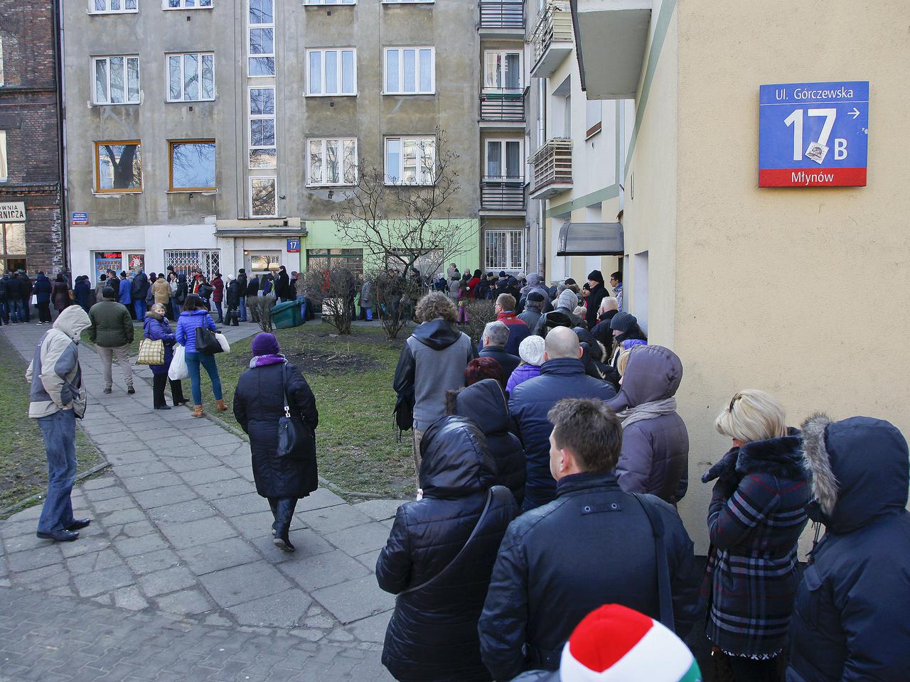 Tlusty Czwartek w Warszawie kolejka