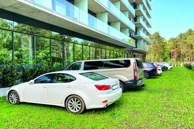 Nawierzchnie parkingów - zalecenia dla miejsc postojowych