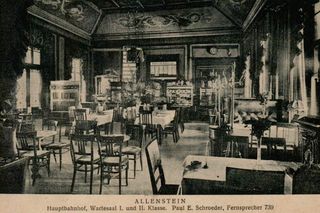 Tak zmieniał się dworzec Olsztyn Główny. Po dawnej wieży zegarowej nie ma znaku