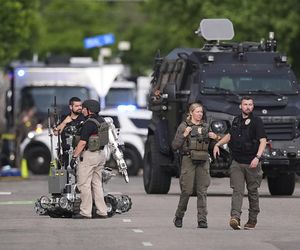 Zaatakował miotaczem ognia demonstrantów w Kolorado