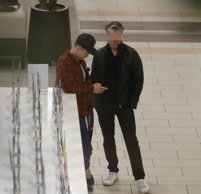 Maciej Zakościelny - męska wyprawa po odkurzacz