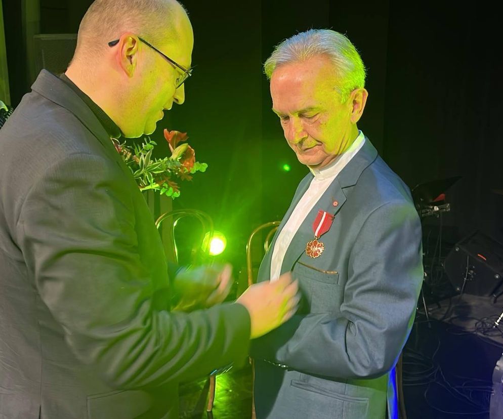 Ks. Jerzy Hajduga z Medalem „Zasłużony Kulturze Gloria Artis”