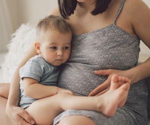 Jaki odstęp między ciążami jest najzdrowszy dla matki i dziecka? Zobacz rekomendacje WHO