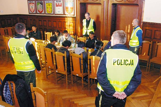 Afgańczycy uciekali w chłodni