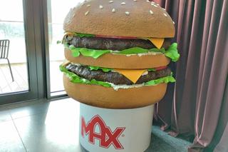 MAX Burgers znów rzuca wyzwanie konkurencji! Wprowadza swoją wersję Big Maca 