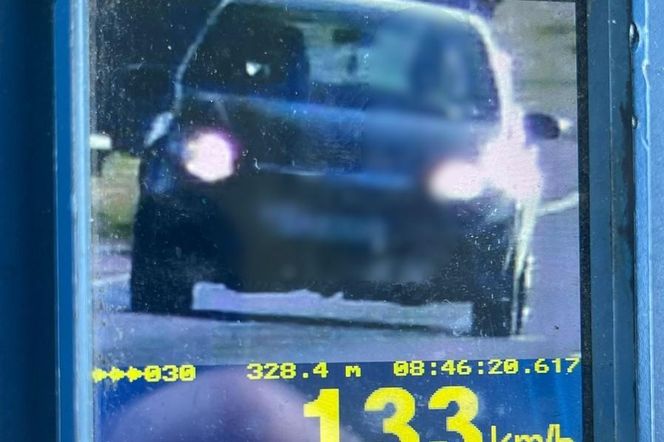 Wysoki mandat i punkty za rażące przekroczenie prędkości w Lubiniu. Za kółkiem 26-latek