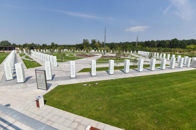 Park pamięci Narodowej w Torunie Ojca Rydzyka