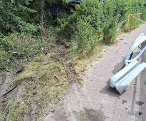 Nocna szarża przy Benedyktyńskiej w Starachowicach. Kierowca i pasażerowie uciekli