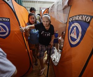 Supertajfun w Filipinach. Dwie osoby zginęły, ponad milion ewakuowanych