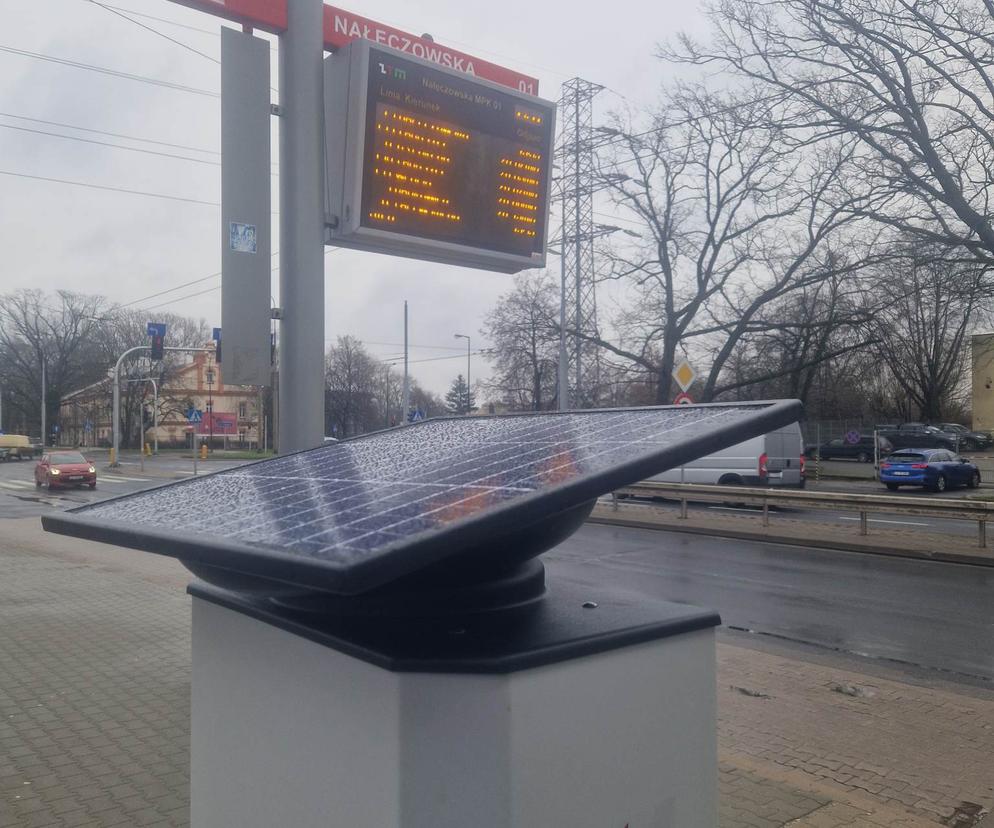 Lublin - biletomat solarny, ekologia i testy pasażerów