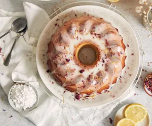 Cytrynowa szybka babka: dla zapracowanych i spóźnionych