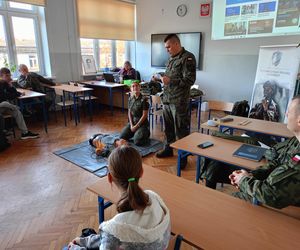 Bezpieczeństwo przede wszystkim. Trwa druga edycja programu „Edukacja z wojskiem”