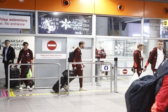Piłkarze wrócili do kraju po blamażu z Finlandią