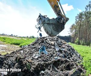 Zorganizowana grupa przestępcza zakopywała odpady w Przemęckim Parku Krajobrazowym