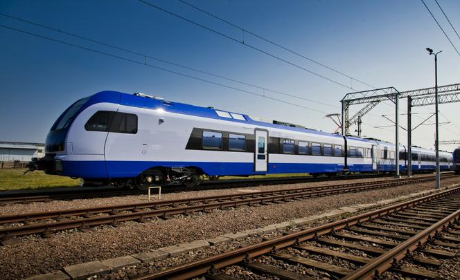 Rok FLIRTów w barwach PKP Intercity