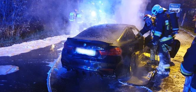 Sportowe BMW płonęło jak pochodnia