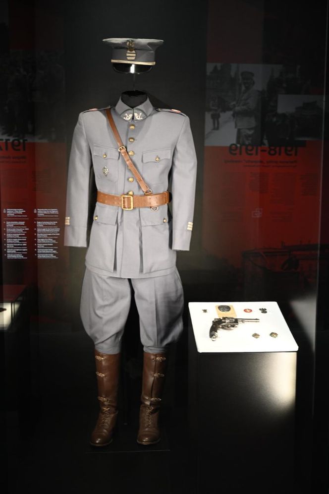 Muzeum Bitwy Warszawskiej. Pierwsze zdjęcia ze środka