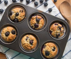 Bez mąki i białego cukru, a smakują jak z najlepszej cukierni. Te fit muffinki zachwycają smakiem 
