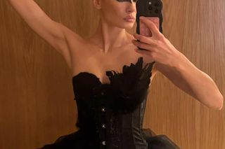 Mrocznie i zaskakująco. Tak gwiazdy przebrały się na tegoroczne Halloween! [GALERIA]