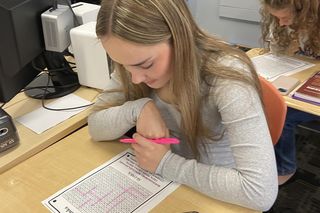 Polonia z Chicago czytała fraszki na pikniku militarnym i w polskiej szkole