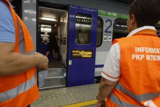 Pierwszy pociąg do Rijeki odjechał z Warszawy! Tłumy pasażerów. Wszystkie miejsca zajęte