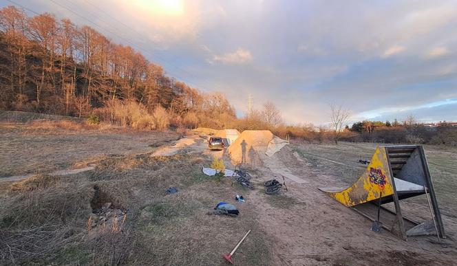 Pilny remont wyjątkowej trasy rowerowej pasjonaci z Fordonu chcą zrobić sami, ale potrzeba pieniędzy