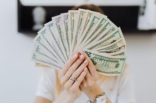 Jest wyraźny spadek inflacji. Ceny wreszcie hamują, a dane GUS dają powody do optymizmu