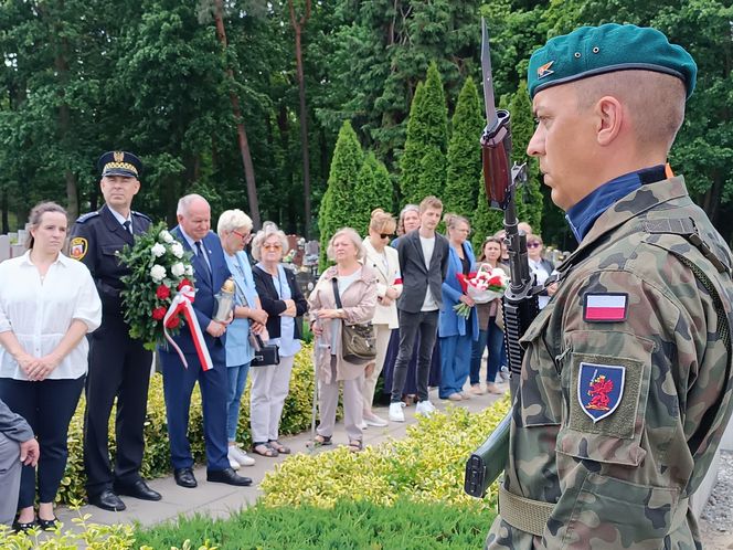 Odsłonięcie tablicy pamięci Ireny Szydłowskiej