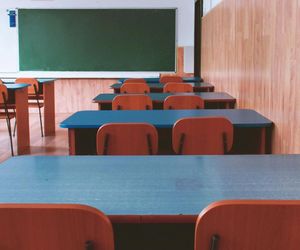 Stypendium szkolne i zasiłek szkolny 2025/2026. Komu przysługują i jak się o nie ubiegać?