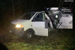 Szalony pościg ulicami Dąbrowy Górniczej. Policjanci ścigali kierowcę busa