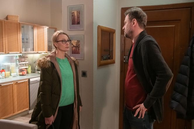 Na Wspólnej, odc. 2876. Krzysztof Smolny (Łukasz Konopka), Natalia (Magdalena Aleksander)