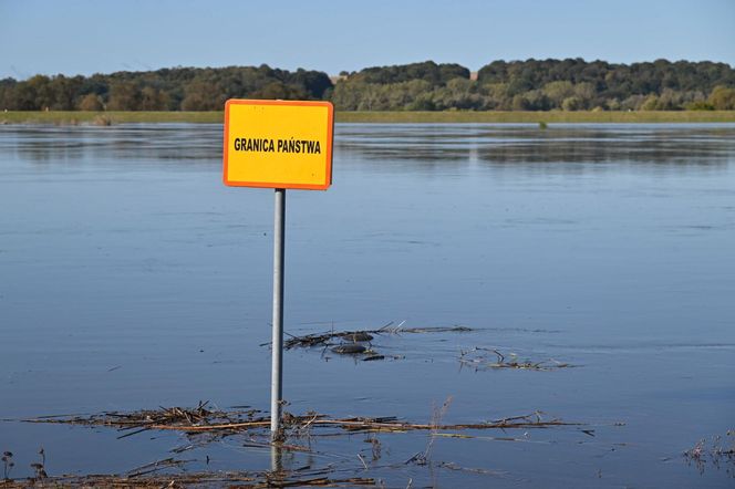 Przekroczone stany alarmowe na Odrze