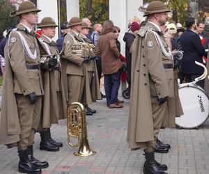  Uroczystości pod pomnikiem Józefa Piłsudskiego w Rzeszowie 