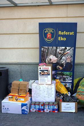 Warszawa: Finał akcji „Paka dla bezdomnego szczeniaka”