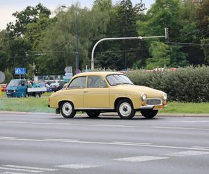 Parada samochodów i motocykli oraz naukowe doświadczenia, czyli Lubelski Piknik Naukowy 2025