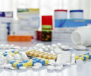Leczenie antybiotykami. Zasady przyjmowania antybiotyków