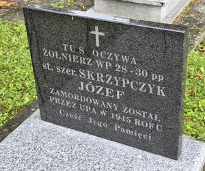 Cerkiew i kaplica Grobowa w Kuźminie