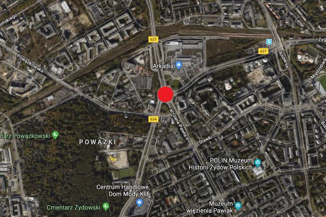 Wykolejony tramwaj na Rondzie Radosława