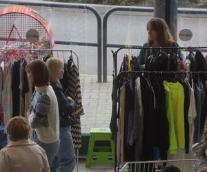 Babi Targ, czyli wielkie wietrzenie szaf w Bydgoszczy [ZDJĘCIA]