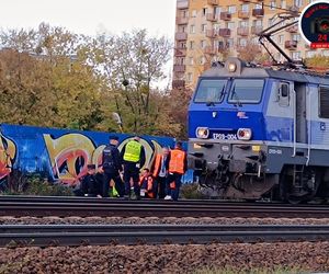 Żona zginęła na oczach mężna. Straszna tragedia na torach kolejowych