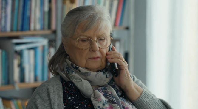 Barwy szczęścia, odcinek 3236. Amelia (Stanisława Celińska)