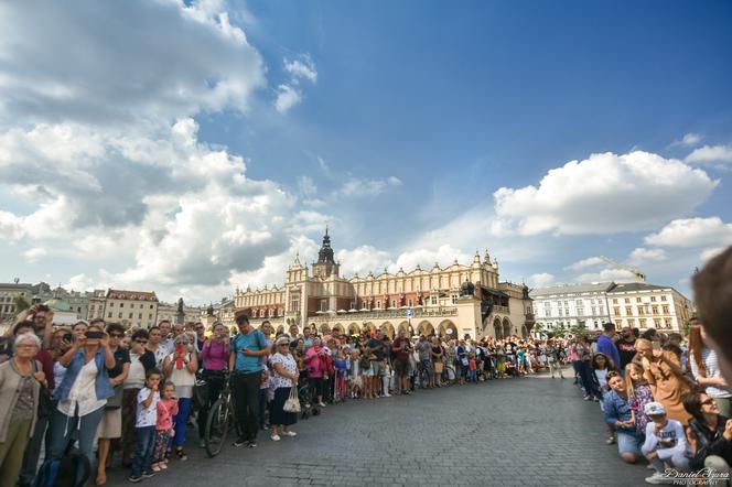 Kraków: Marsz Jaminików 2018. Zobaczcie najlepsze przebrania! [ZDJĘCIA]