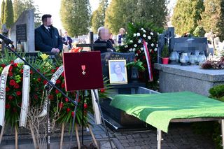 Grób Barbary Skrzypek po pogrzebie
