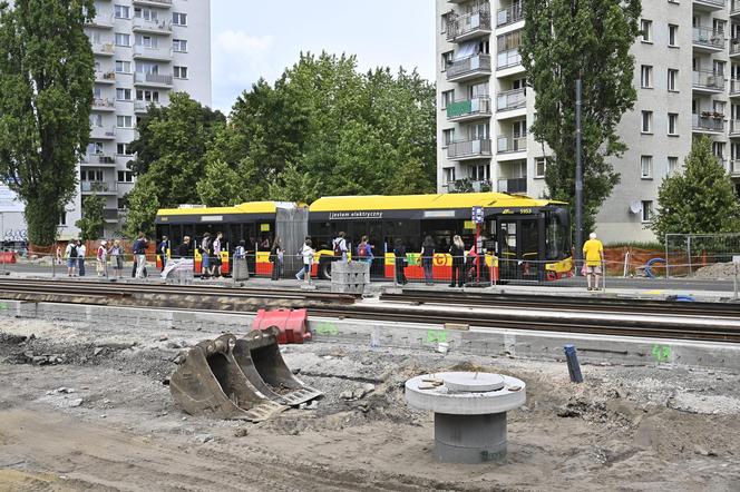 Tramwaj do Wilanowa wytnie autobusy?! Od września wielkie zmiany w komunikacji. ZTM zaczyna konsultacje z mieszkańcami