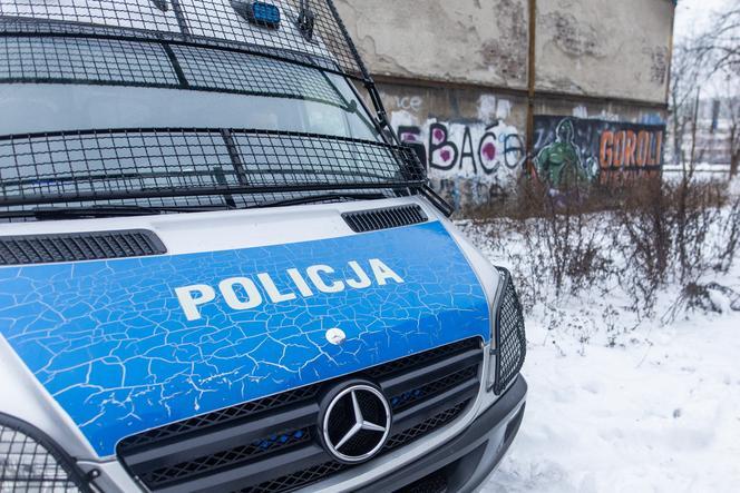 Katowice: W budynku na Wełnowcu znaleziono poćwiartowane zwłoki w piwnicy