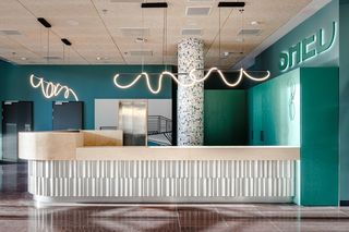 Od biur do mieszkań dla studentów: warszawskie biurowce należące do kompleksu Lipowy Office Park przekształcone w SHED Sky Living